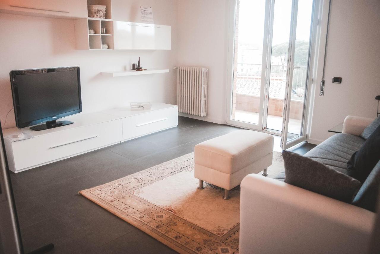 Nova Domus Flat Free Private Parking Apartment Siena Exterior photo